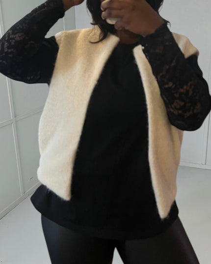 Gilet ARNA - Gilet Ouvert Élégant