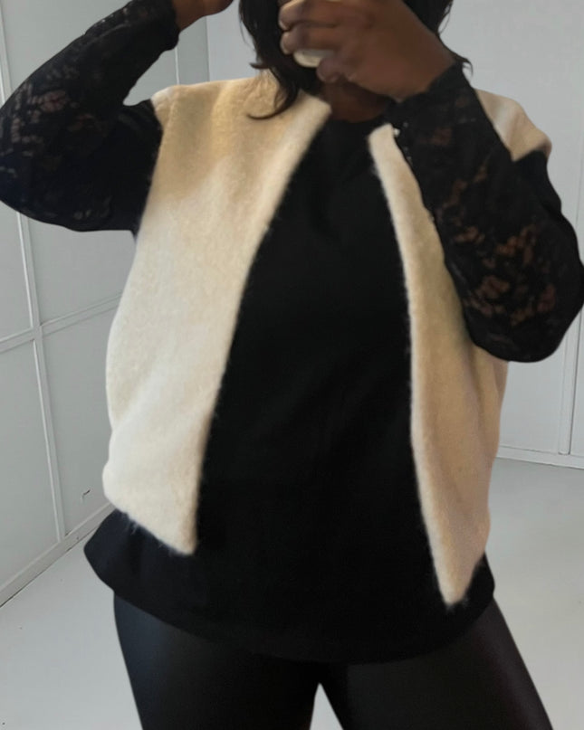 ARNA Vest - Elegant Open Vest