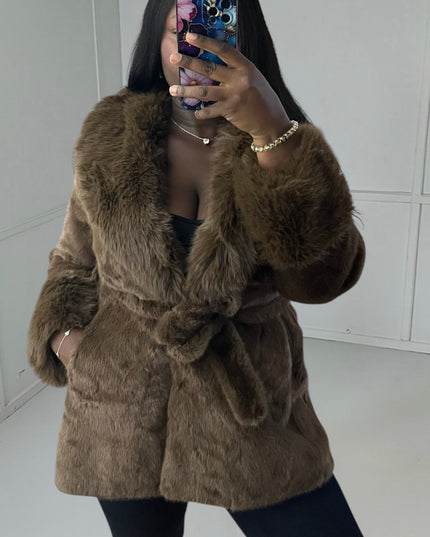 Black Star Fur - Luxurious Softness & Glamour