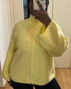 Jaune