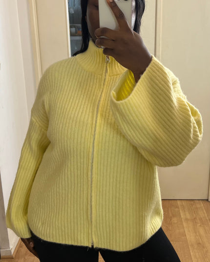 GILET ALMA – MAILLE DOUCE ZIPPÉE