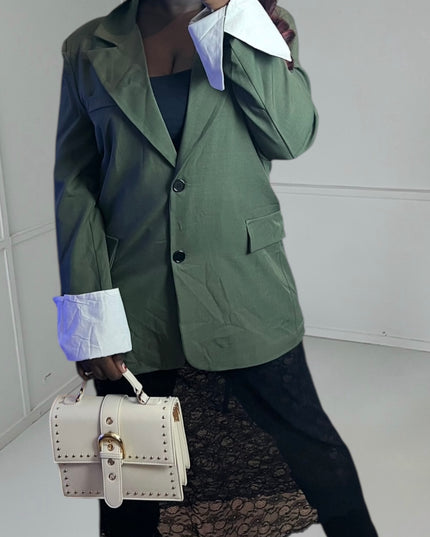 CLEA Blazer - Timeless Structured Elegance