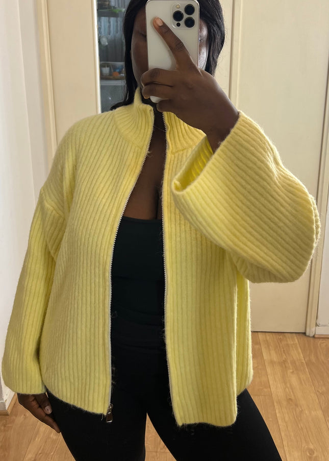GILET ALMA – MAILLE DOUCE ZIPPÉE