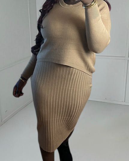 LÉONIE Sweater Dress - Chic and Elegant Comfort