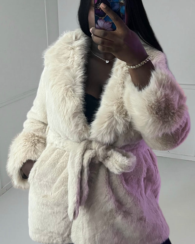 Black Star Fur - Luxurious Softness & Glamour