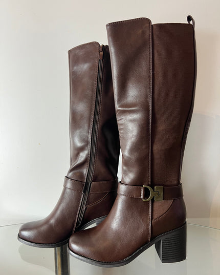 Céline Brown Boots